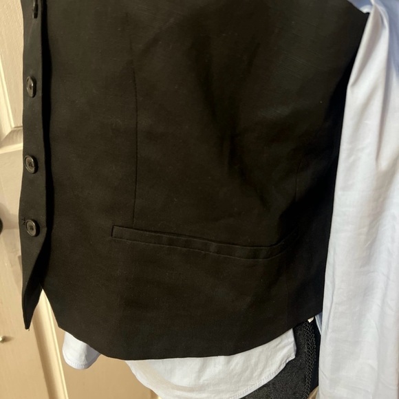 Zara 4 button vest - Picture 4 of 6